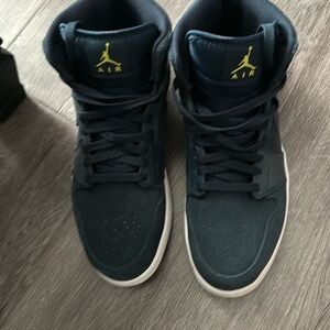 Nike Jordan used 1 time